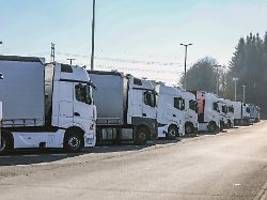 branche fordert preisbremse: spediteure warnen vor preisschub durch teuren diesel